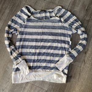 Cute Ella Moss Long Sleeve Top